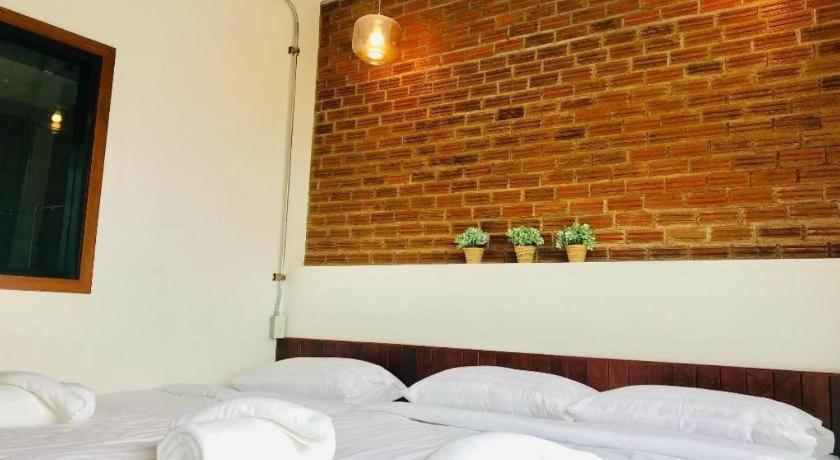 Joy Hotel Prachuap Khiri Khan Ngoại thất bức ảnh