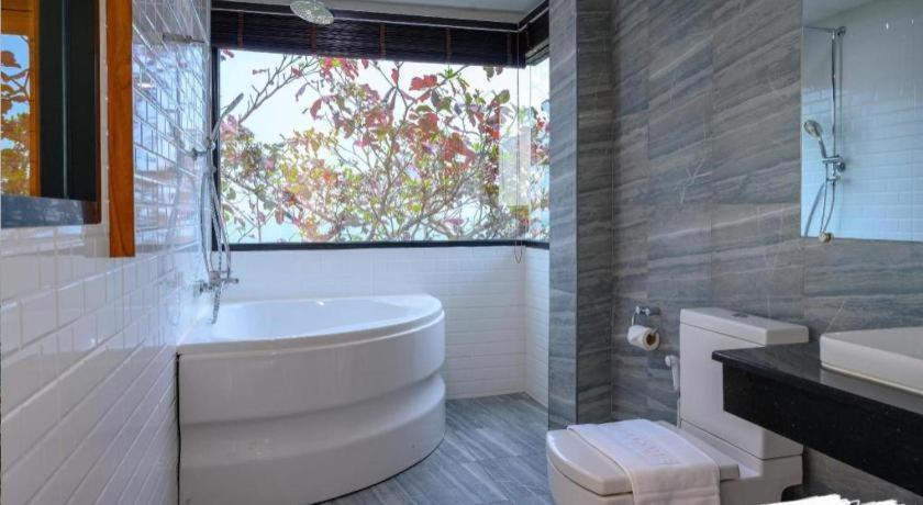 Joy Hotel Prachuap Khiri Khan Ngoại thất bức ảnh